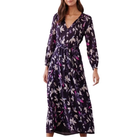 💜 NWT! BELLA DAHL Plum Floral Long Sleeves Smocked Back Maxi Dress - Size Medium - Picture 1 of 8